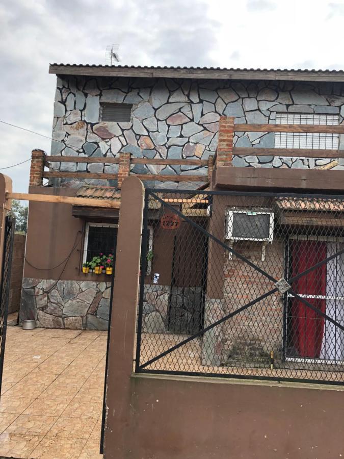 Luis'S House Ezeiza Airport Hotel Monte Grande Exterior foto