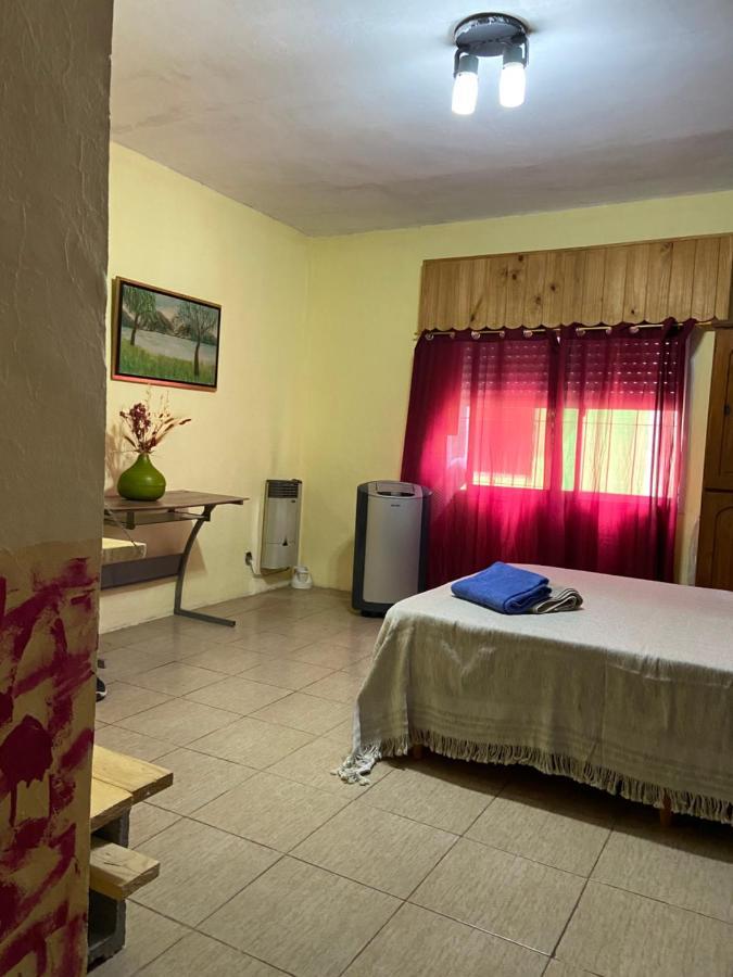 Luis'S House Ezeiza Airport Hotel Monte Grande Exterior foto